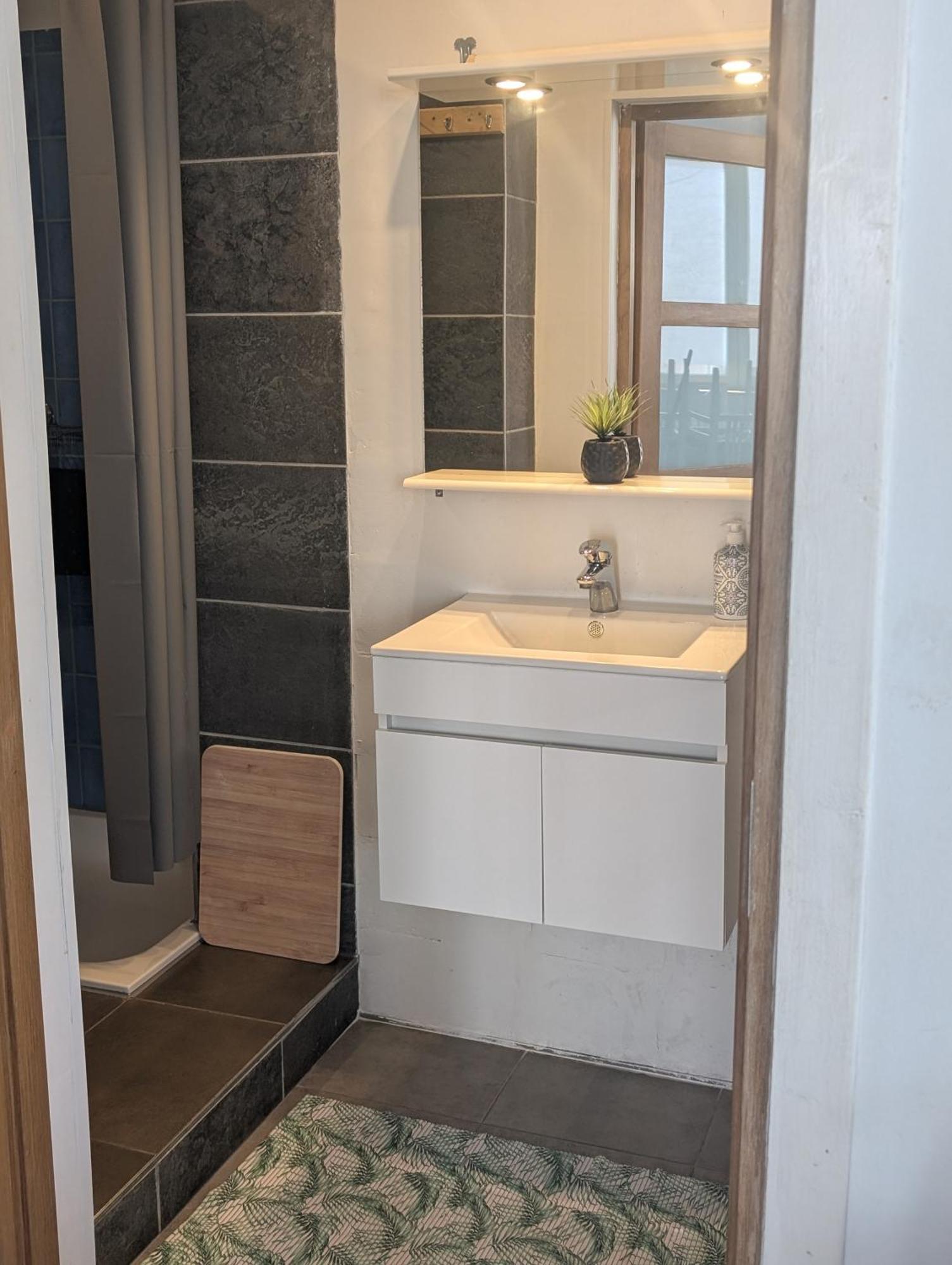 Appartement Spacieux Avec Parking Et Terrasse De Panne Kültér fotó